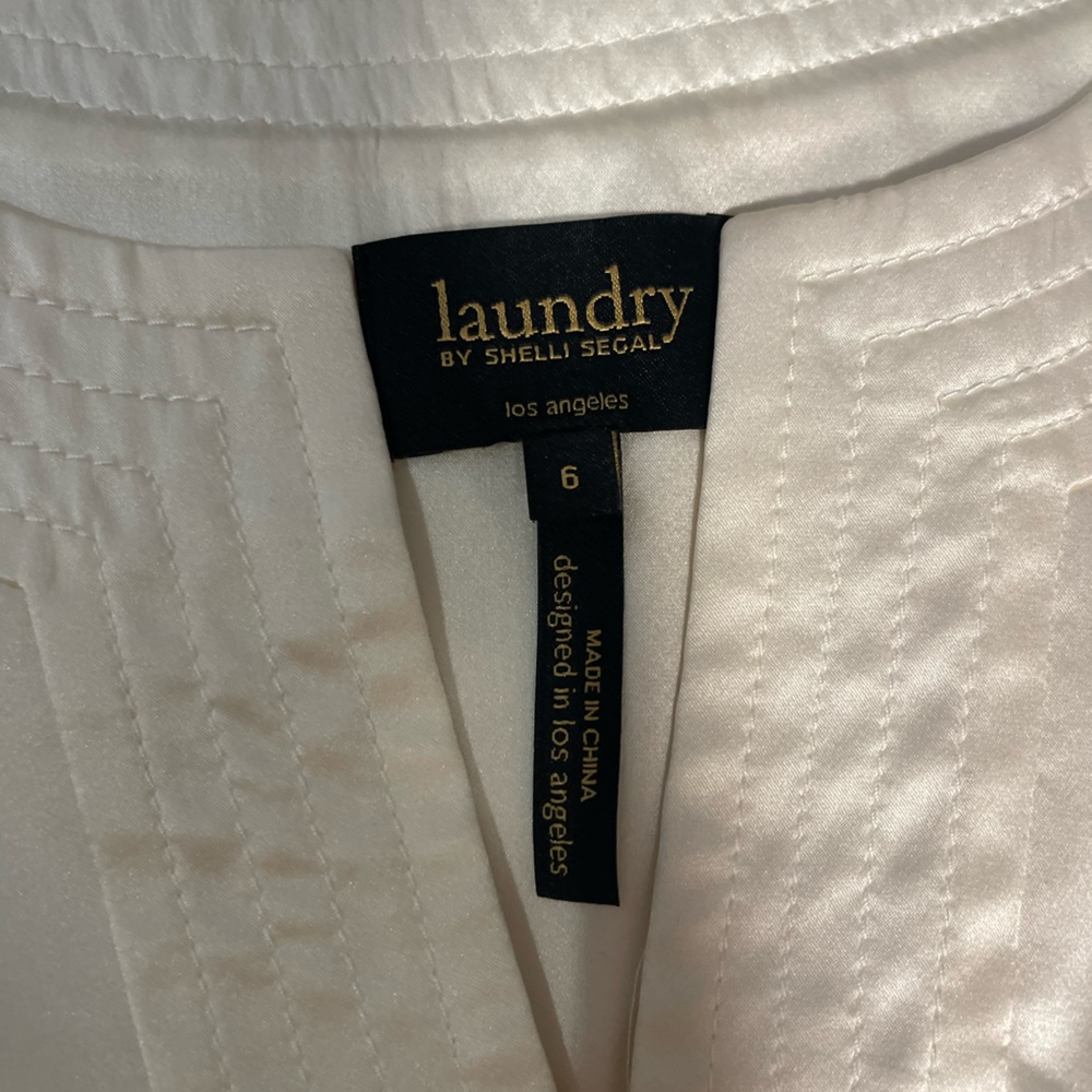 Laundry - image 2